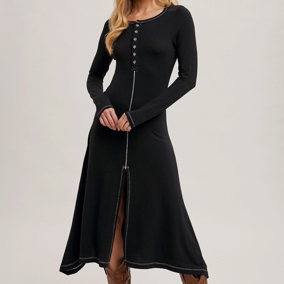 New! by BluIvy Button Down Front Slit Flared Long sleeved Midi Dress Szs S-M-L - Picture 3 of 16
